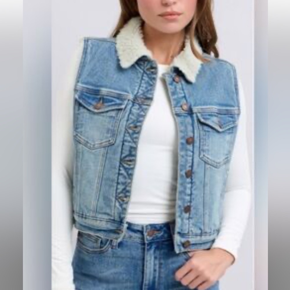 Judy Blue Shearling Lined Denim Vest small layered streetwear transitional